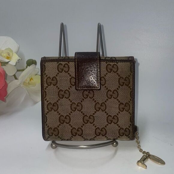 Authentic Gucci GG Logo Canvas Leather Trim Compact Wallet - Picture 2 of 16